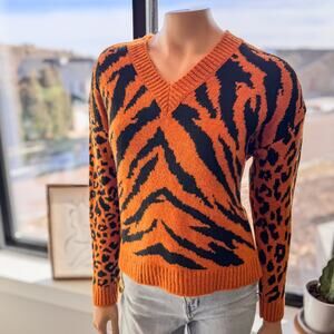 NWT-XL-Diane Animal Print Orange/Black V-Neck Pullover Sweater by Francesca’s